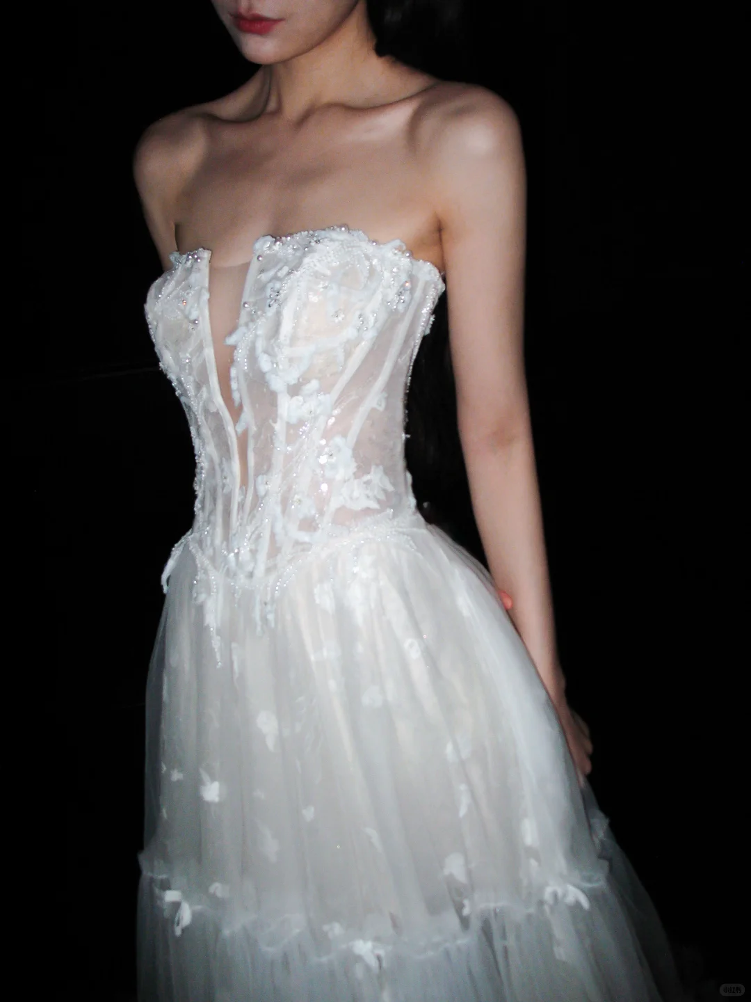 New A Line Strapless White Appliques Tulle Long Wedding Dress SH8883