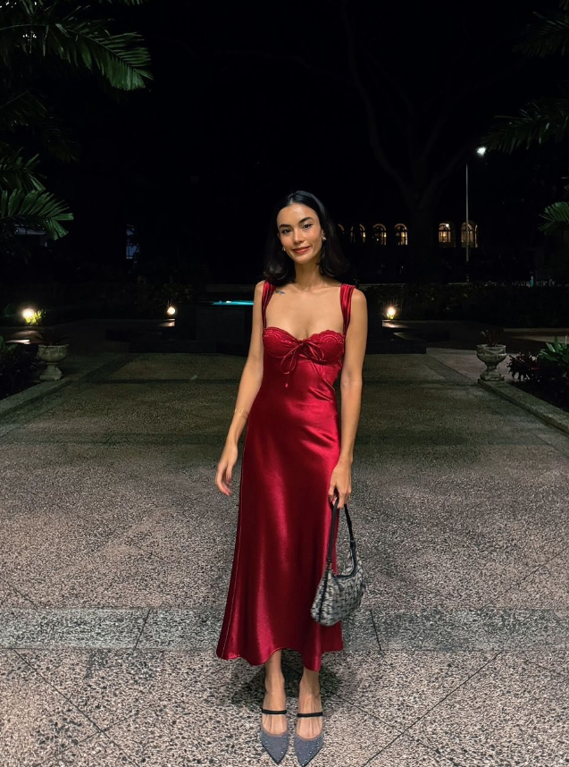 Romantic Burgundy A Line Straps Satin Prom Dress Evening Dress SH4096