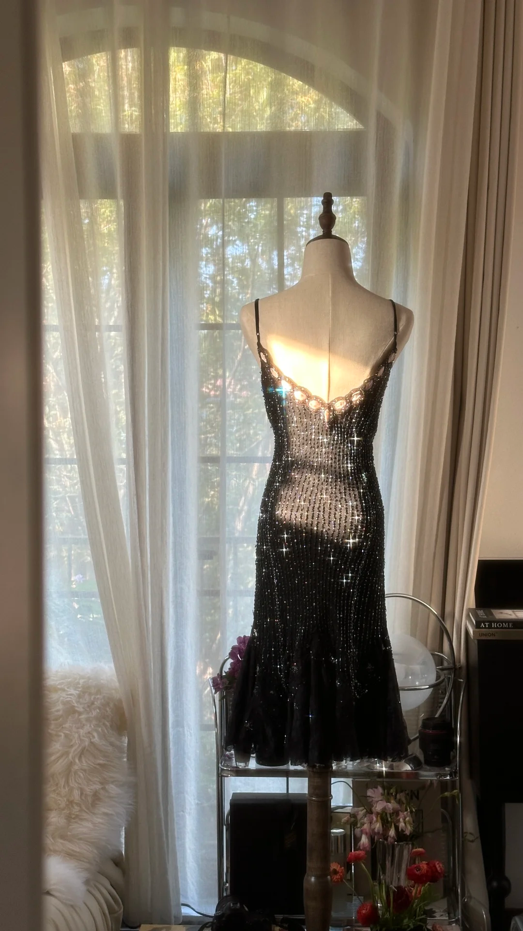 Stunning Mermaid Spaghetti Strap Beaded Black Chiffon Short Homecoming Dress Cocktail Dress SH2962