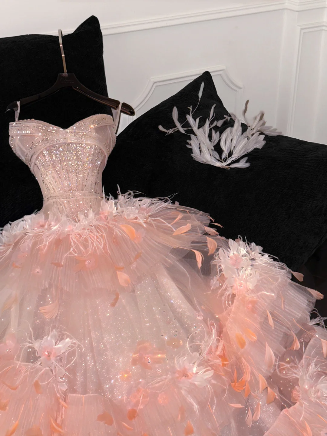 3D Floral Ball Gown Strapless Feather Sequin Tulle Prom Dress Party Dress SH3413