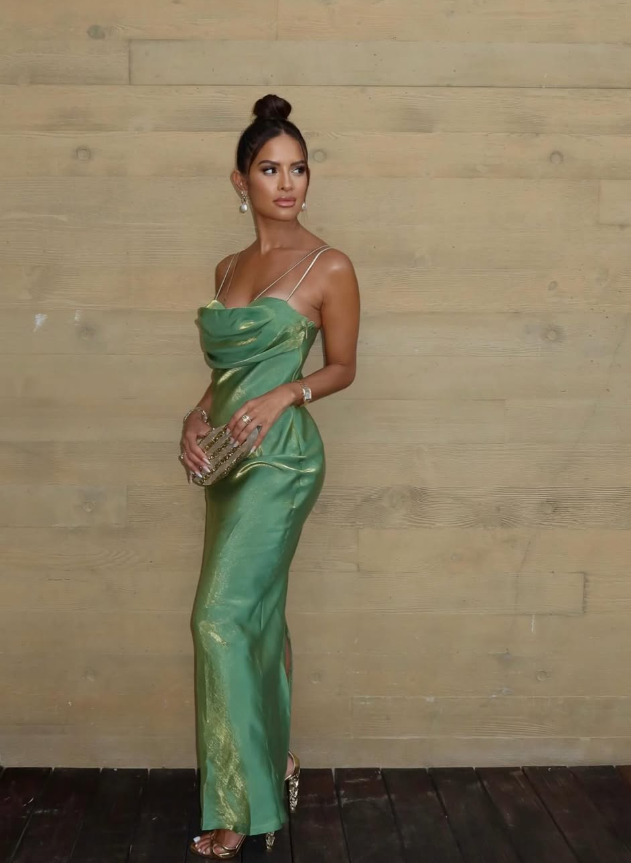 Stunning Green Sheath Spaghetti Strap Satin Long Prom Dress Party Dress SH3967