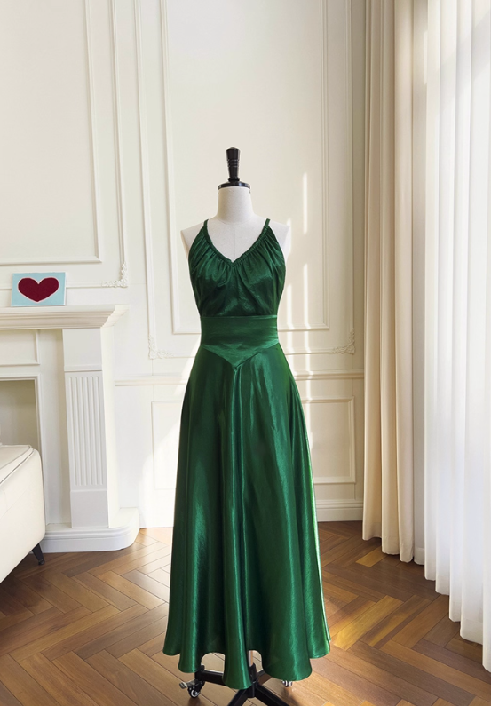 Stunning Green A Line Halter Satin Prom Dress Vacation Dress Wedding Guest Dress SH4504