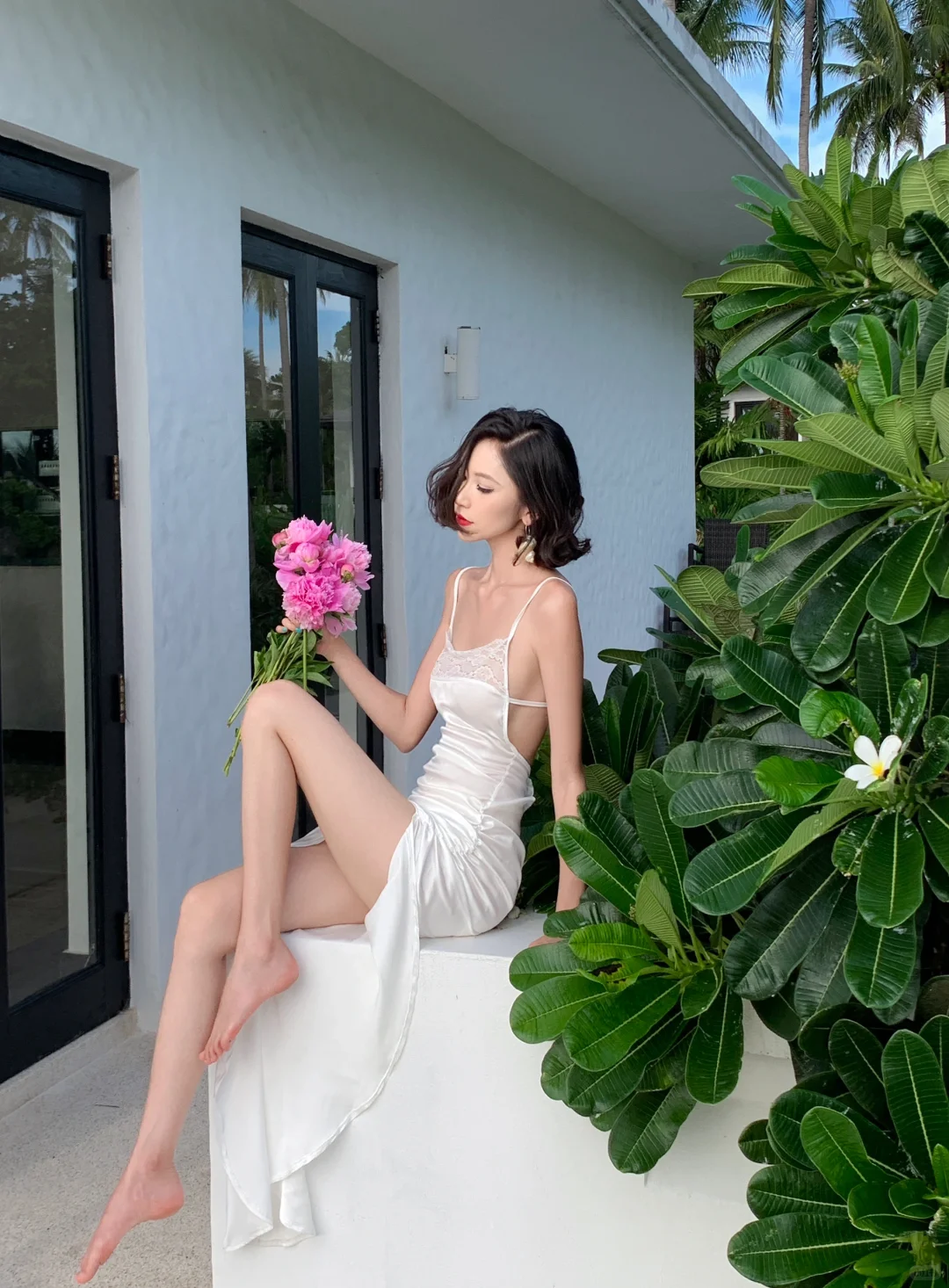 Elegant White Sheath Spaghetti Strap Lace Satin Long Prom Dress Vacation Dress with Slit SH4314