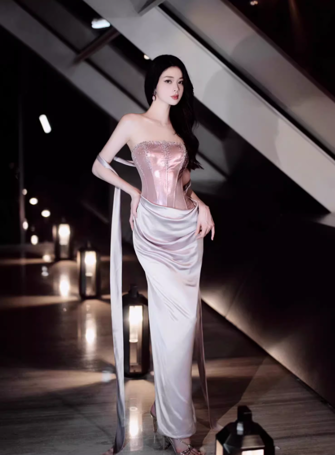 Purple Exquisite Beaded Sheath Strapless Corset Satin Prom Dress Party Dress with Slit SH3759