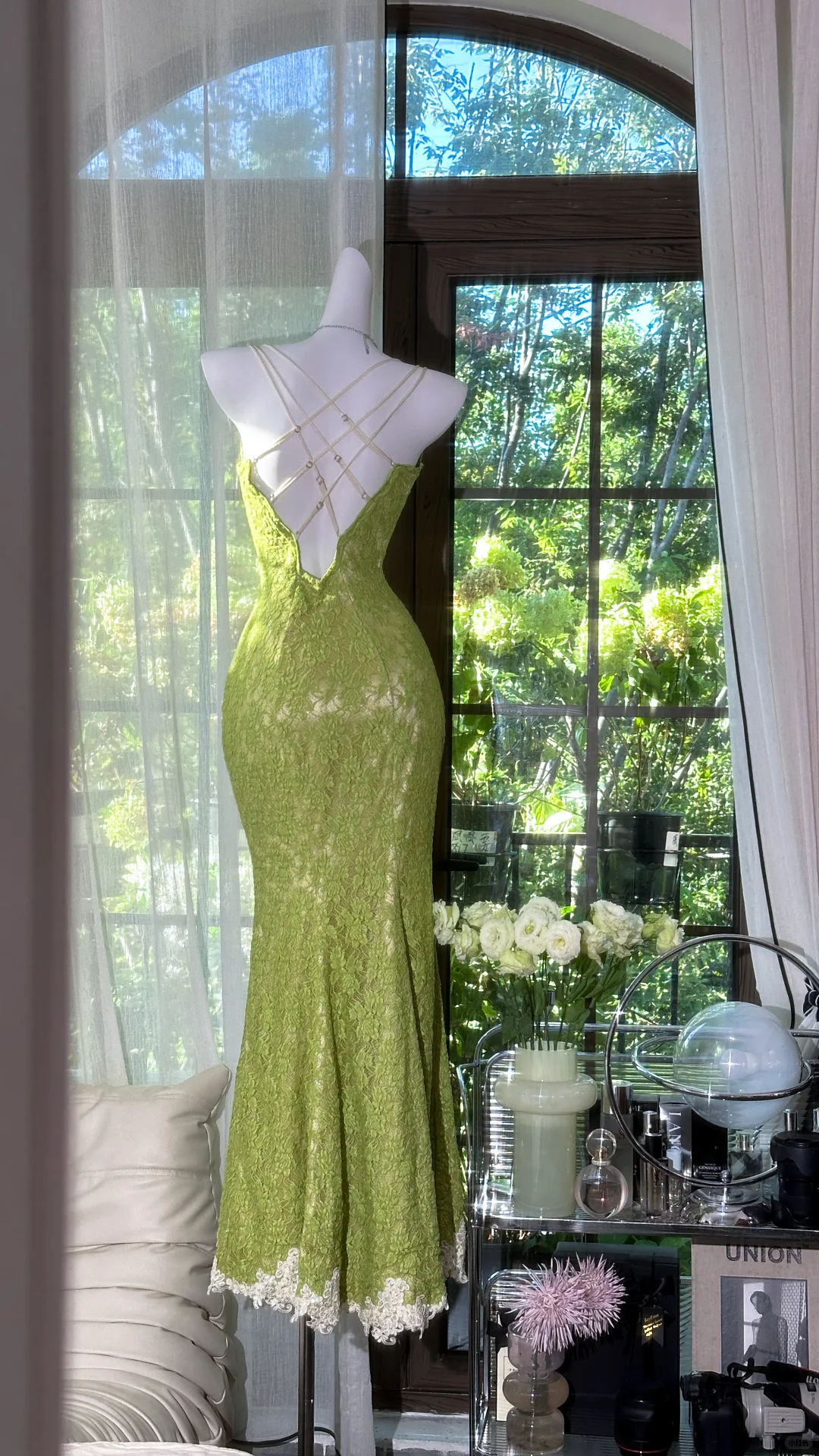 Green Mermaid Spaghetti Strap Lace Prom Dress Wedding Guest Dress with Slit SH4488