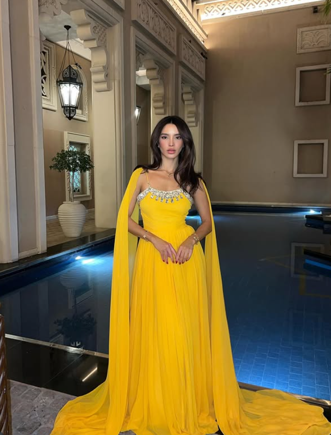 Yellow A Line Spaghetti Straps Rhinestone Chiffon Long Prom Dress Evening Dress SH4266