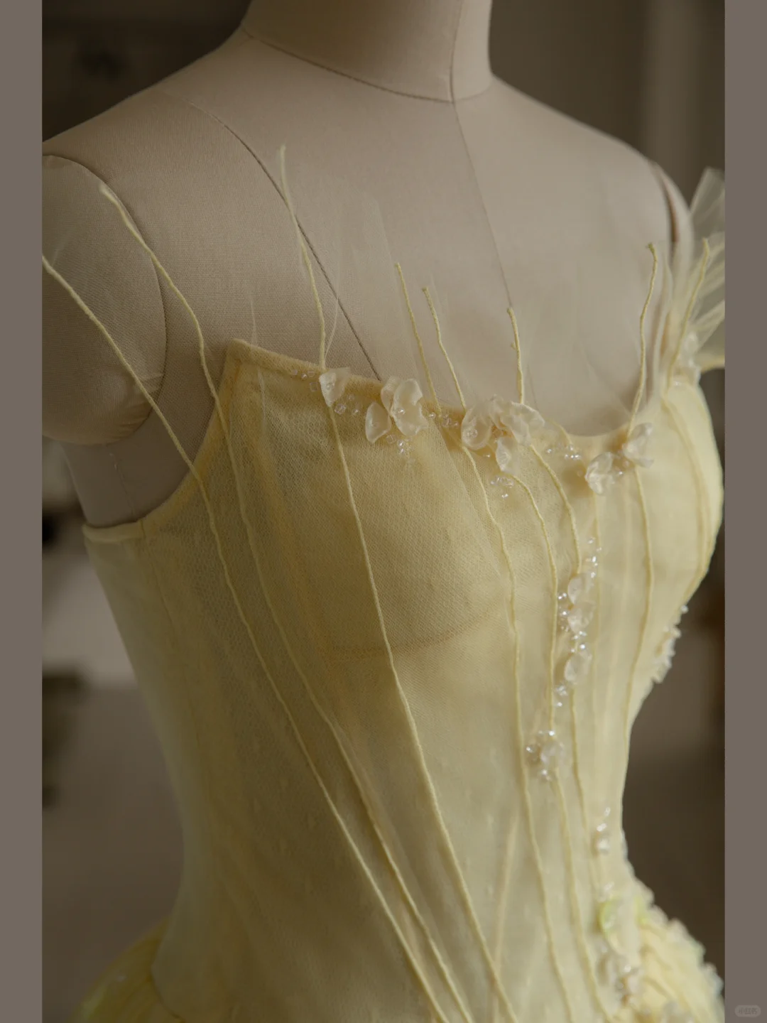 Stunning A Line Strapless Flower Light Yellow Tulle Long Prom Dress Evening Dress SH2993