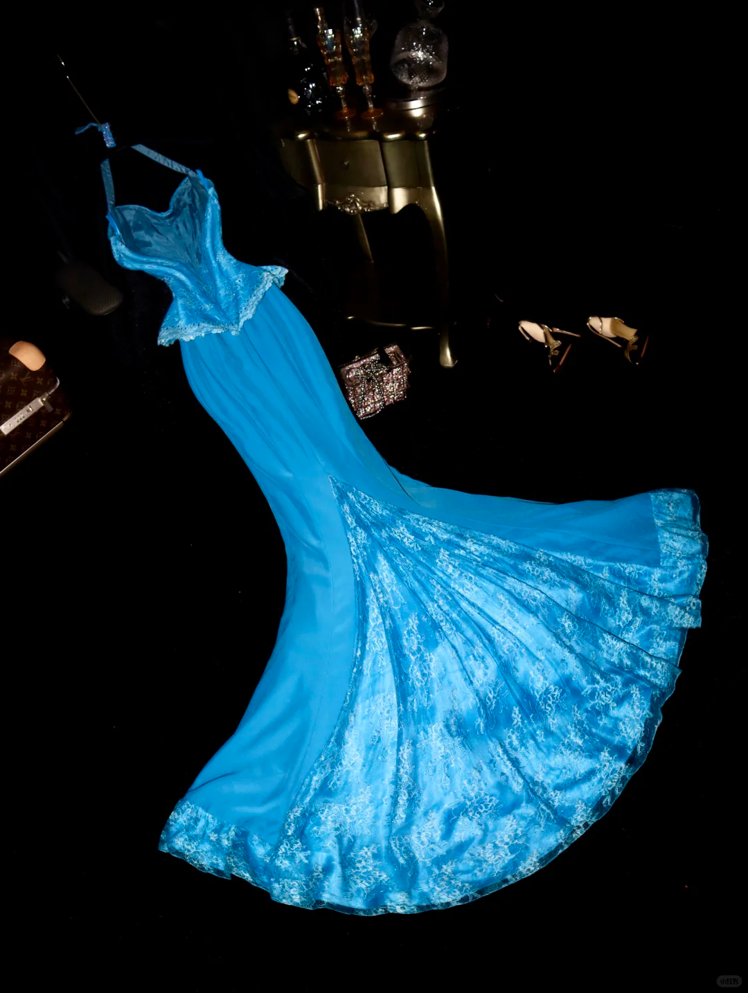 Stunning Mermaid Halter Beaded Sequin Blue Lace Satin Long Prom Dress Party Dress SH3046