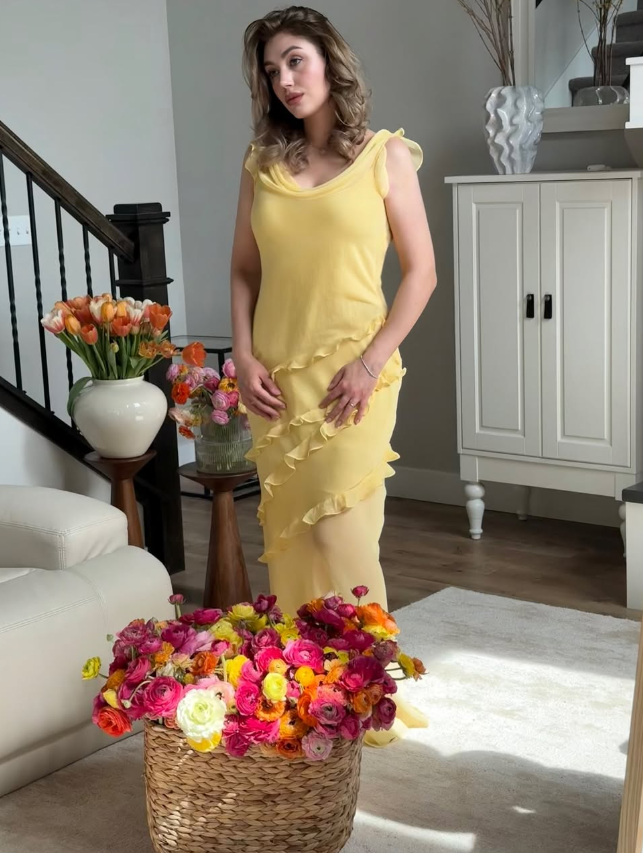Pretty Yellow Sheath Strap Ruffle Chiffon Long Vacation Dress Outfits SH4003