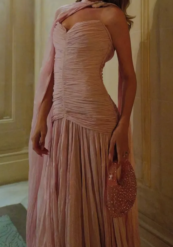 Flowy A Line Sweetheart Neck Pleated Pink Chiffon Long Prom Dress Evening Dress SH5327