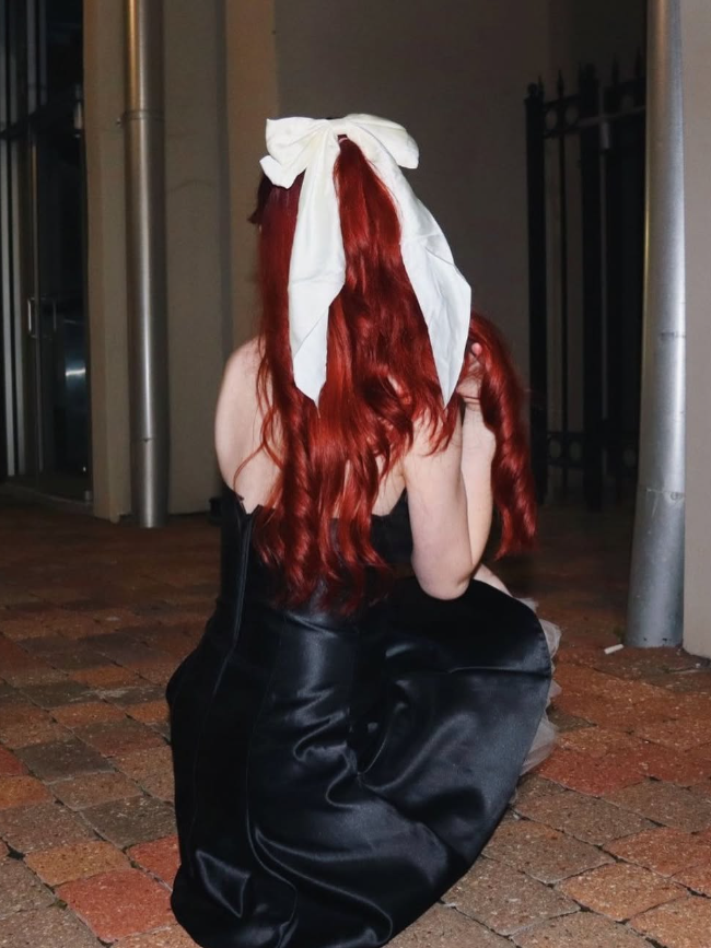 Cute A Line Strapless Black Satin White Tulle Short Cocktail Dresses Homecoming Dresses SH2677