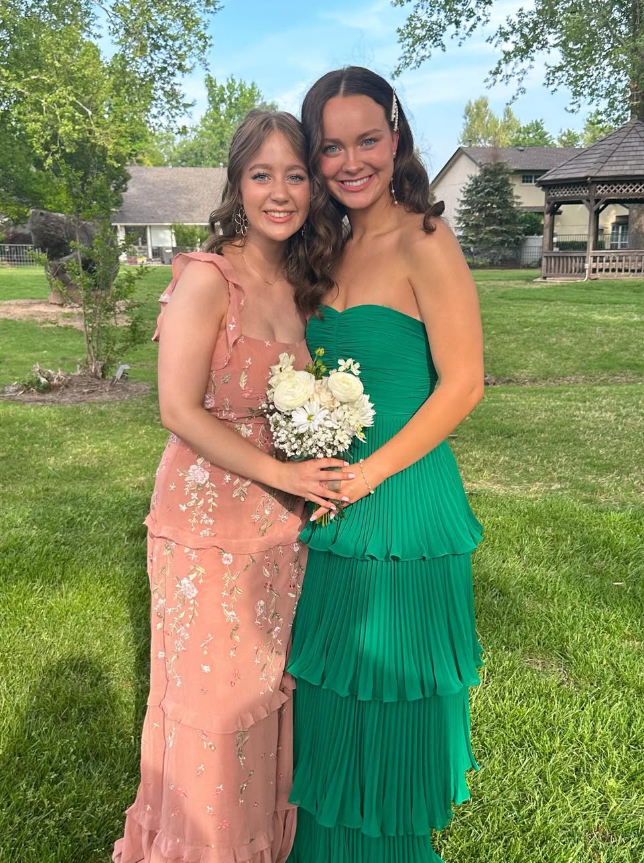 Cute A Line Sweetheart Neck Tiered Green Chiffon Long Prom Dress Graduation Prom Dress SH2604