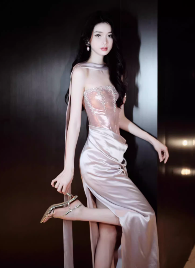 Purple Exquisite Beaded Sheath Strapless Corset Satin Prom Dress Party Dress with Slit SH3759