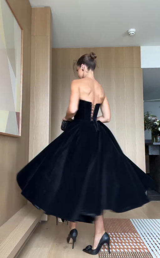 Classic A Line Sweetheart Neck Black Velvet Prom Dress Party Dress SH4838