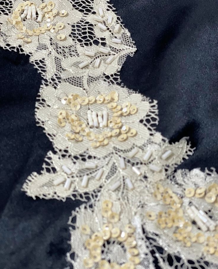 Vintage Mermaid Spaghetti Strap Appliques Black Chiffon Satin Party Dress SH2714