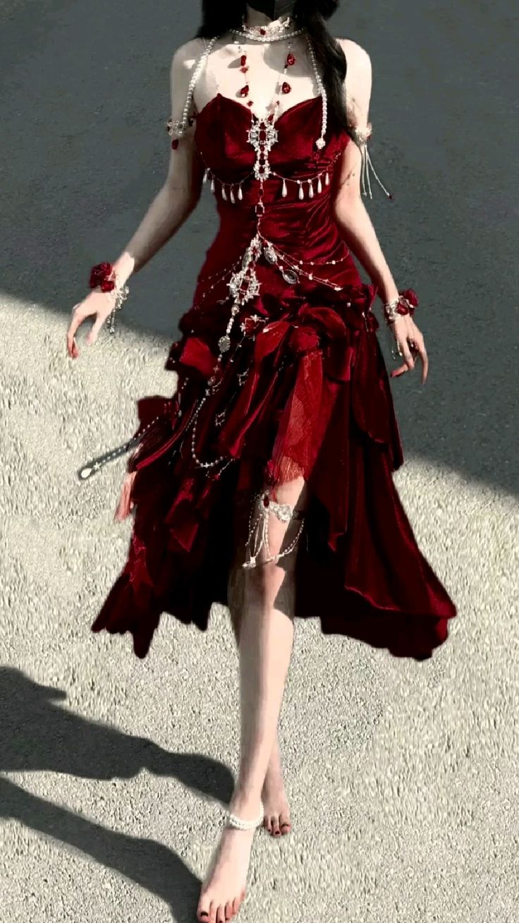 Burgundy Exquisite Mermaid Spaghetti Strap Beaded Velvet Long Party Dr –  shinydress