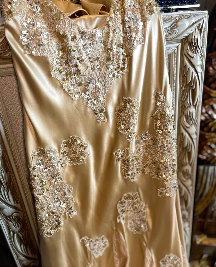 Charming Mermaid Spaghetti Strap Sequin Lace Satin Long Prom Dress Evening Dress SH2666