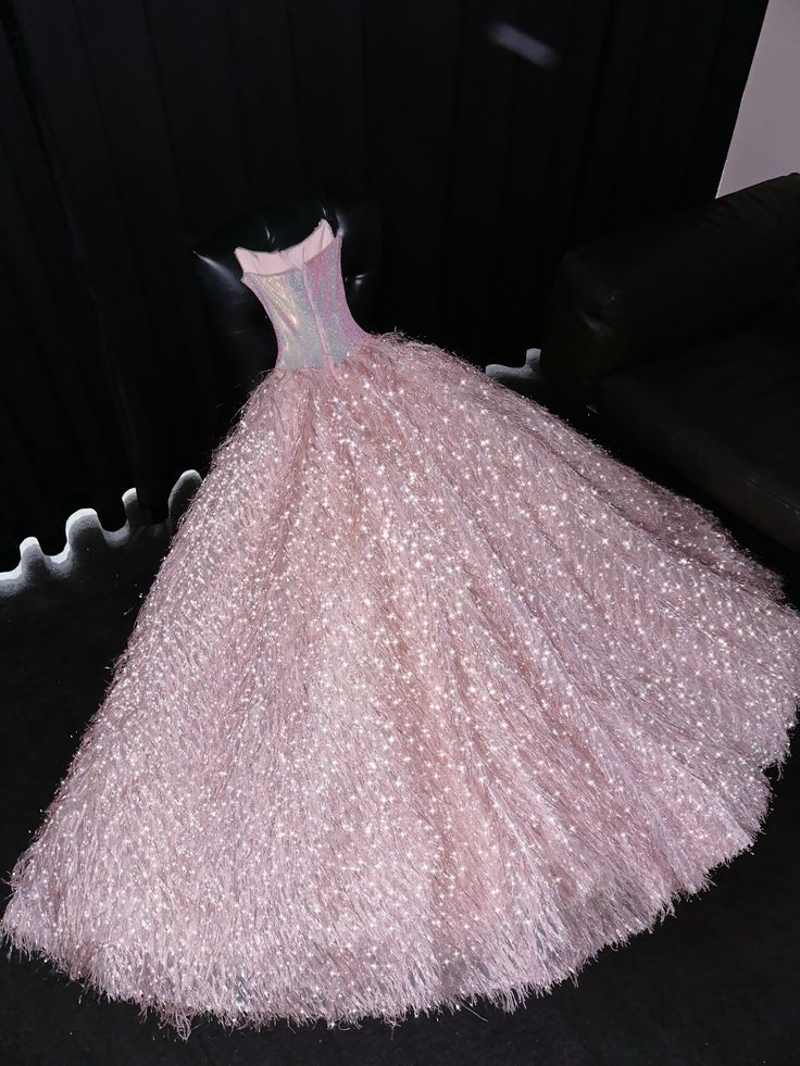 Exquisite Pink Beaded Feather Ball Gown Tulle Prom Dress Party Dress SH3411