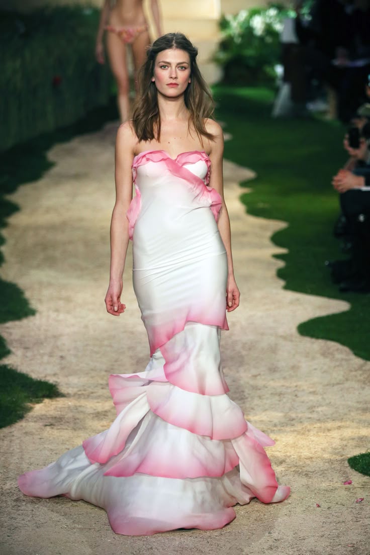 Gentle Mermaid Sweetheart Neck Tiered Pink Ombre Chiffon Long Prom Dress Evening Dress SH2653