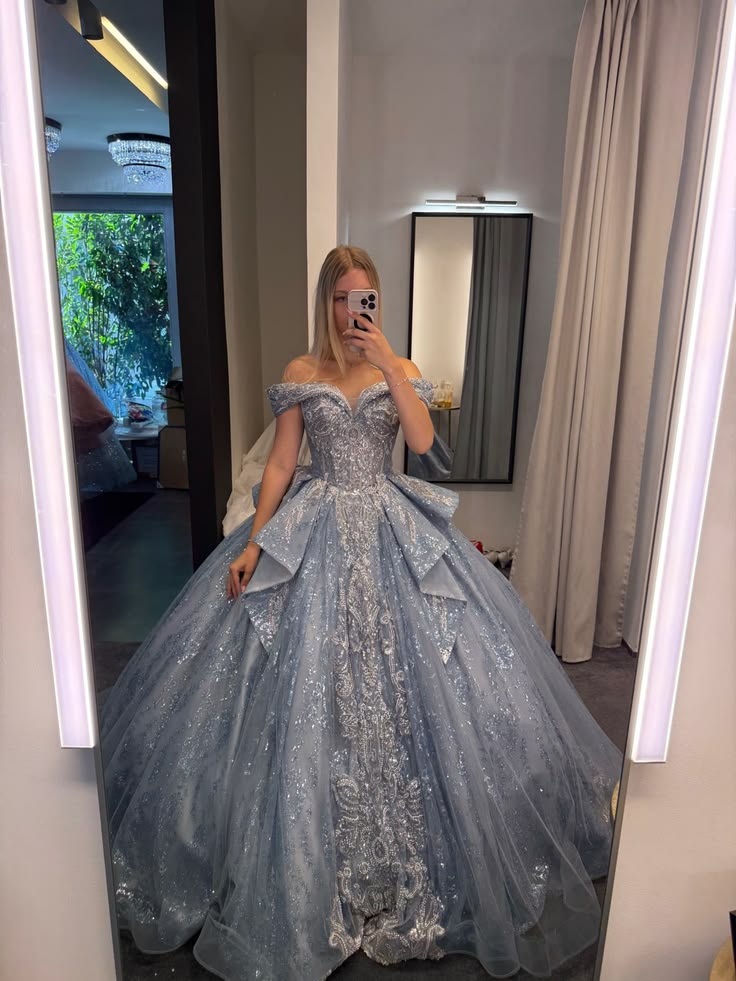 Stunning Ball Gown Off the Shoulder Beaded Sequin Grey Blue Tulle Long Prom Dress Evening Dress SH8340