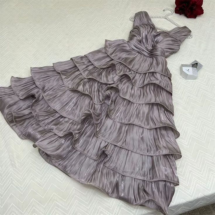 Hot Pink A Line V Neck Ruffles Satin Knee Length Homecoming Dresses Outfits SH3621