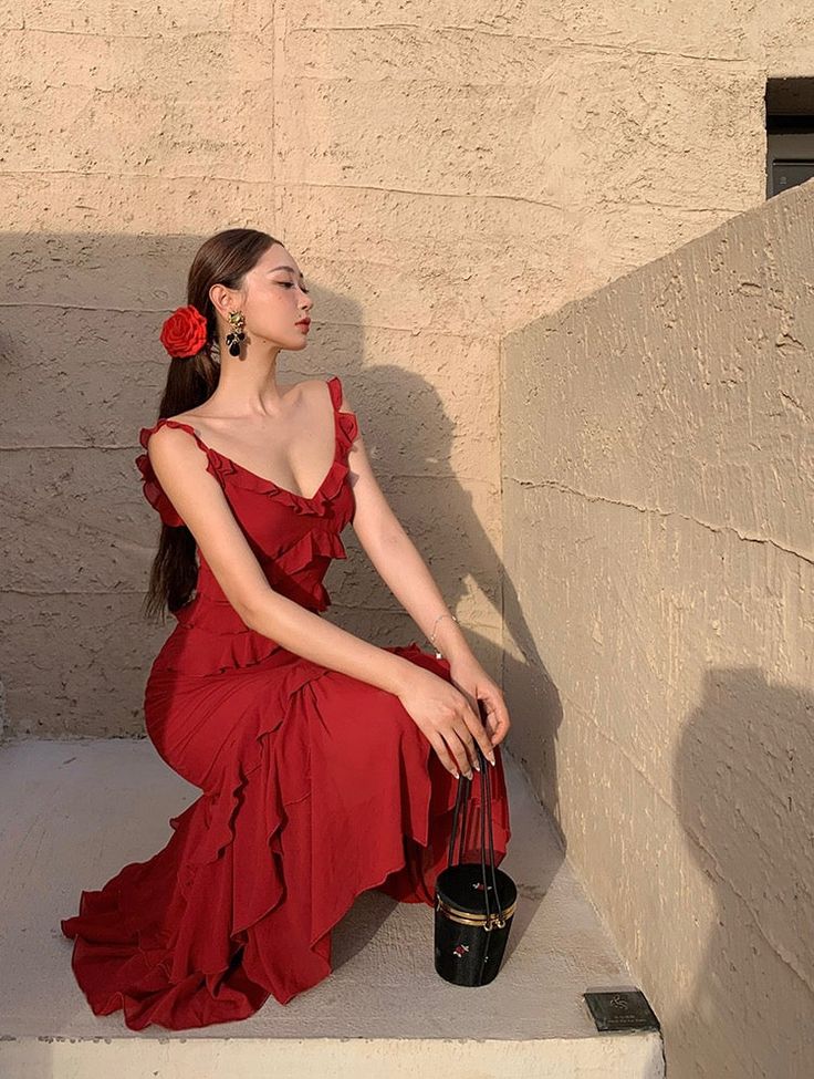 Sexy Burgundy Mermaid Spaghetti Strap Layered Chiffon Formal Gown Evening Dress SH3942