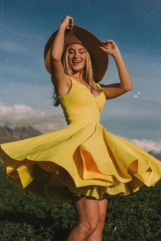 Yellow Short Homecoming Dresses, Yellow Party Dresses P01587