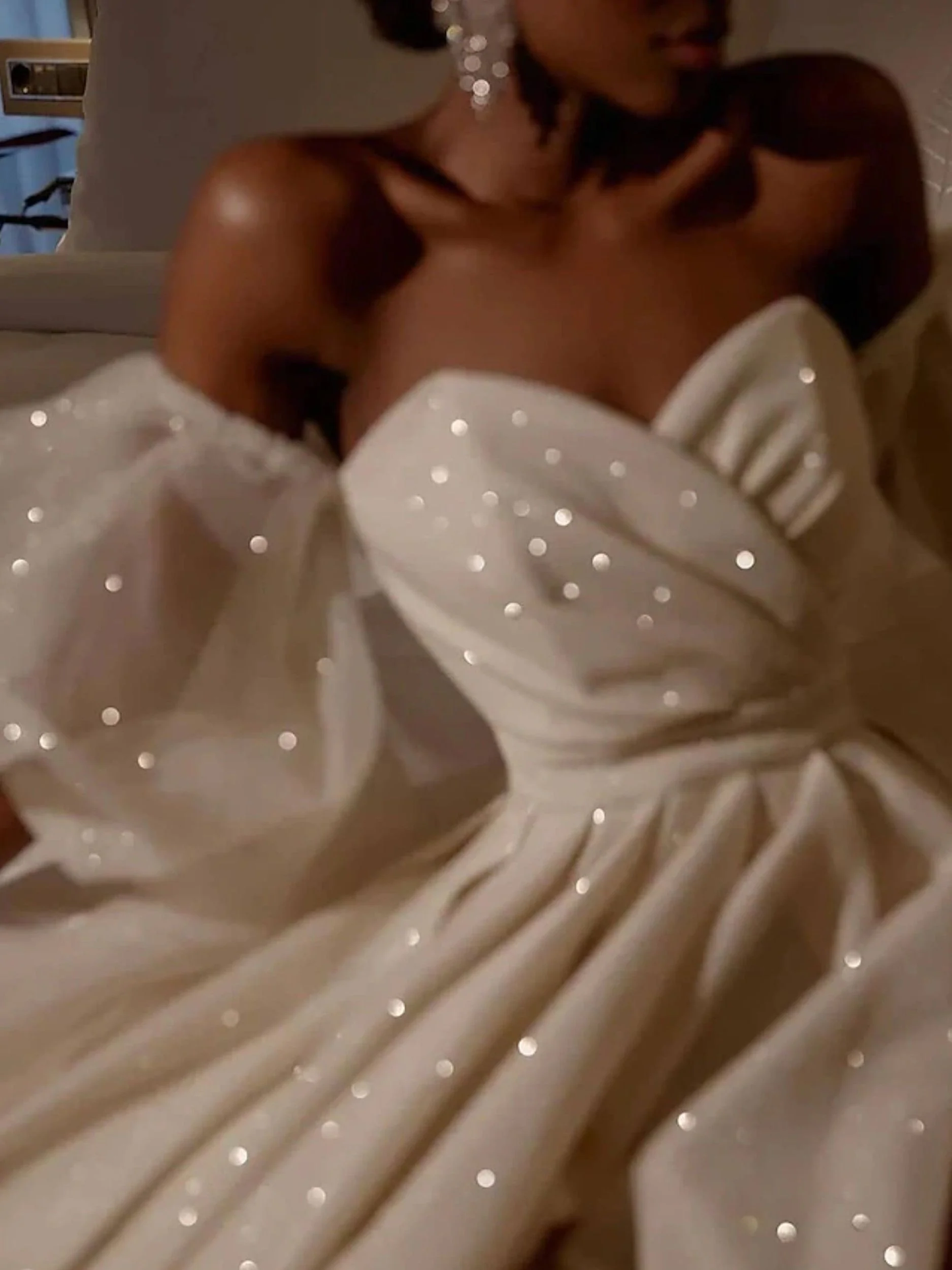 Sexy Puffy Sleeves Prom Dresses Glitter Ball Gown Party Dresses Tulle Sweep Train Prom Evening Dresses SH253