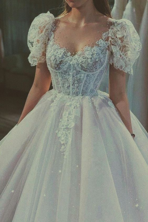 Vintage Fairy Corset Dress White Long Formal Gown Wedding Dresses SH257 Vintage Fairy Corset Dress White Long Formal Gown Wedding Dresses SH257