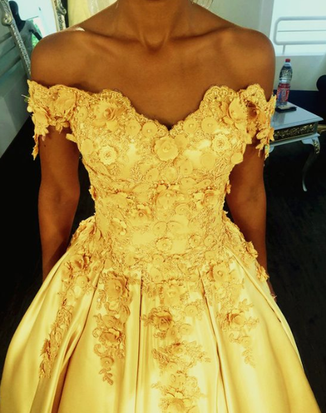 Yellow Satin off shoulder ball gowns prom dress with lace flower beaded F7516
