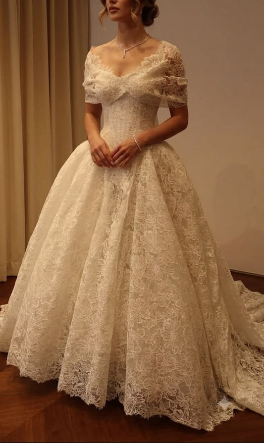 Pretty Ball Gown Off the Shoulder White Lace Long Prom Dress Wedding Dress SH6902