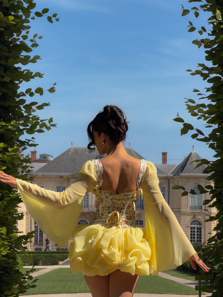 Unique Yellow A Line Long Sleeve Print Floral Chiffon Short Homecoming Dress Outfits SH6728