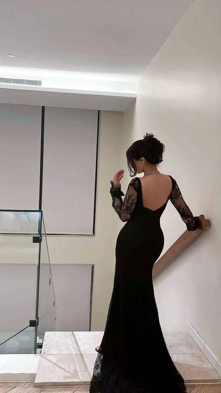 Elegant Black Mermaid Long Sleeve Lace Backless Prom Dress Evening Dress SH7089
