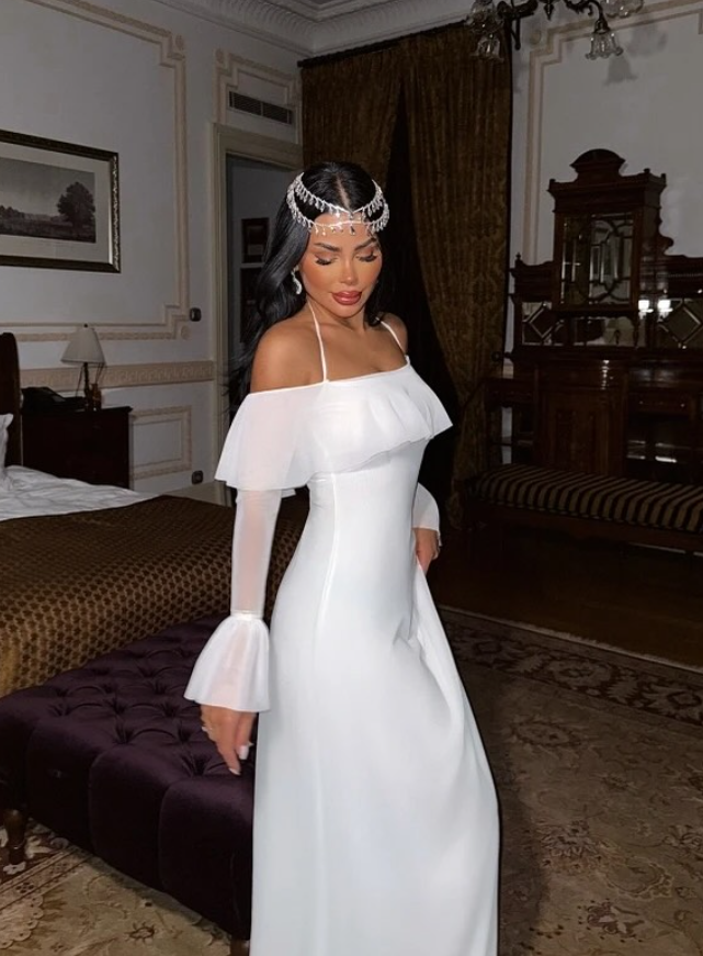 Romantic A Line Long Sleeve White Tulle Prom Dress SH5566