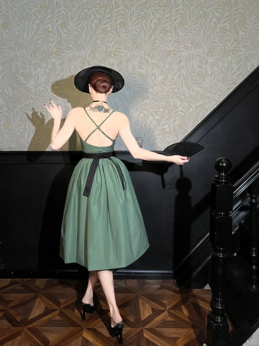 Vintage Green Sheath Spaghetti Strap Satin Tea Length Prom Dress Homecoming Dress SH4239