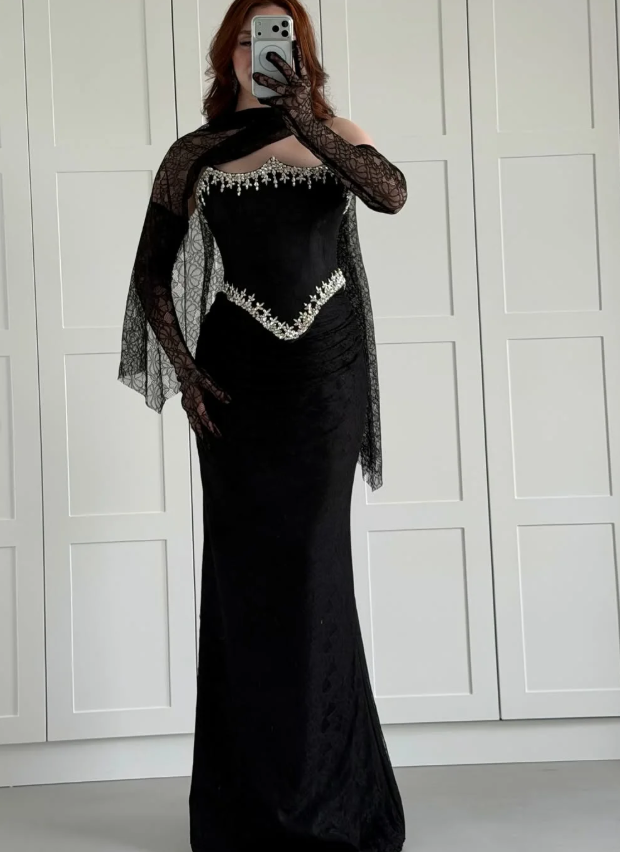 Sexy Black Sheath Strapless Beaded Lace Satin Prom Dress Evening Dress SH6016