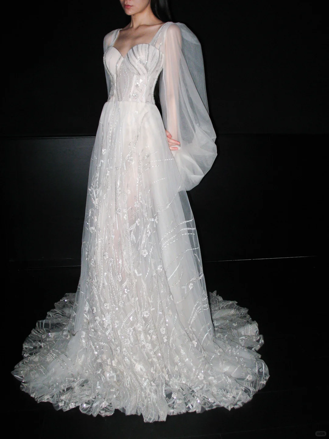 Dreamy Ball Gown Long Sleeve Sequin White Tulle Long Wedding Dress SH6621