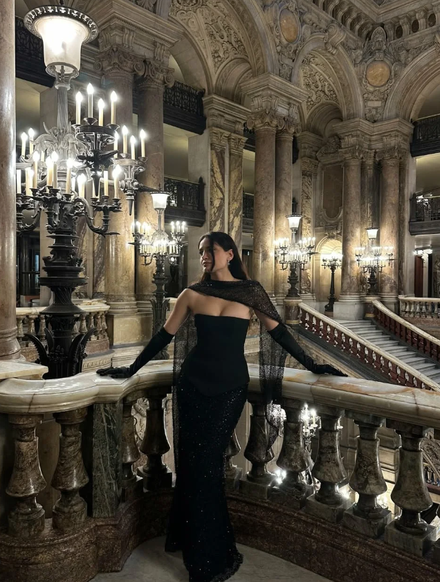Sexy Black Sheath Sequin Beaded Satin Prom Dress Evening Dress SH5524