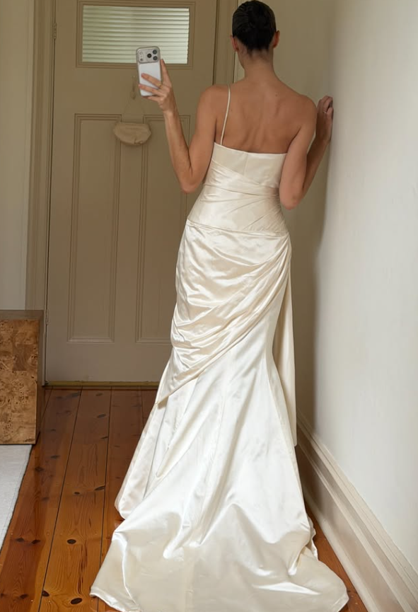 Vintage A Line One Shoulder Ivory Satin Long Wedding Dress SH8477