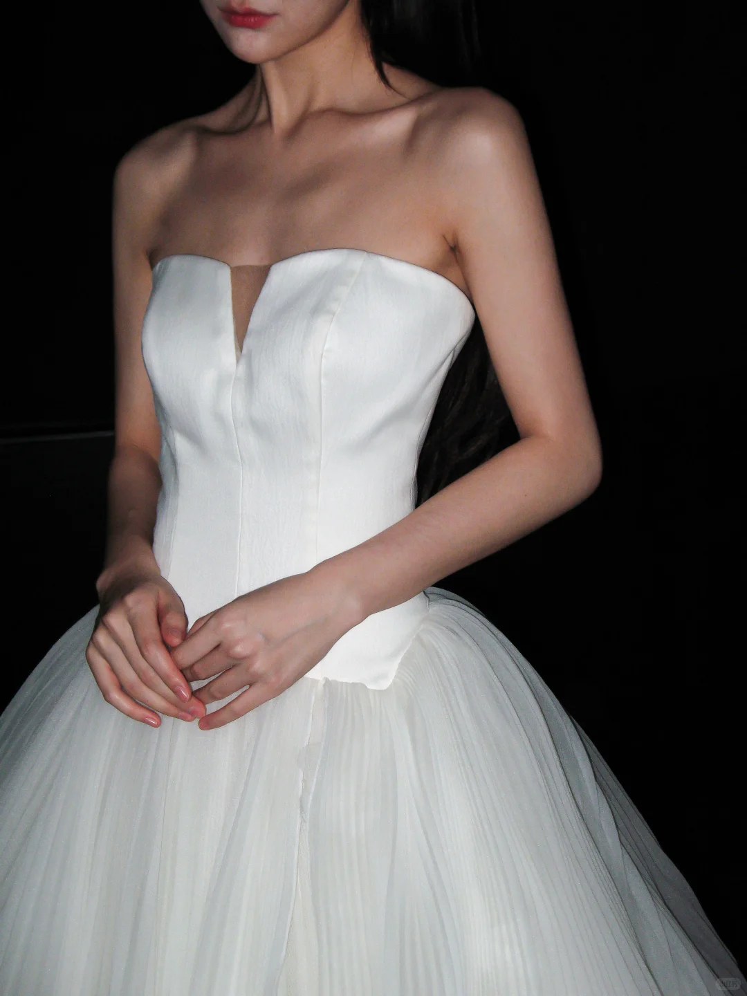 Cute White Ball Gown Sweetheart Neck Satin Tulle Long Train Wedding Dr ...