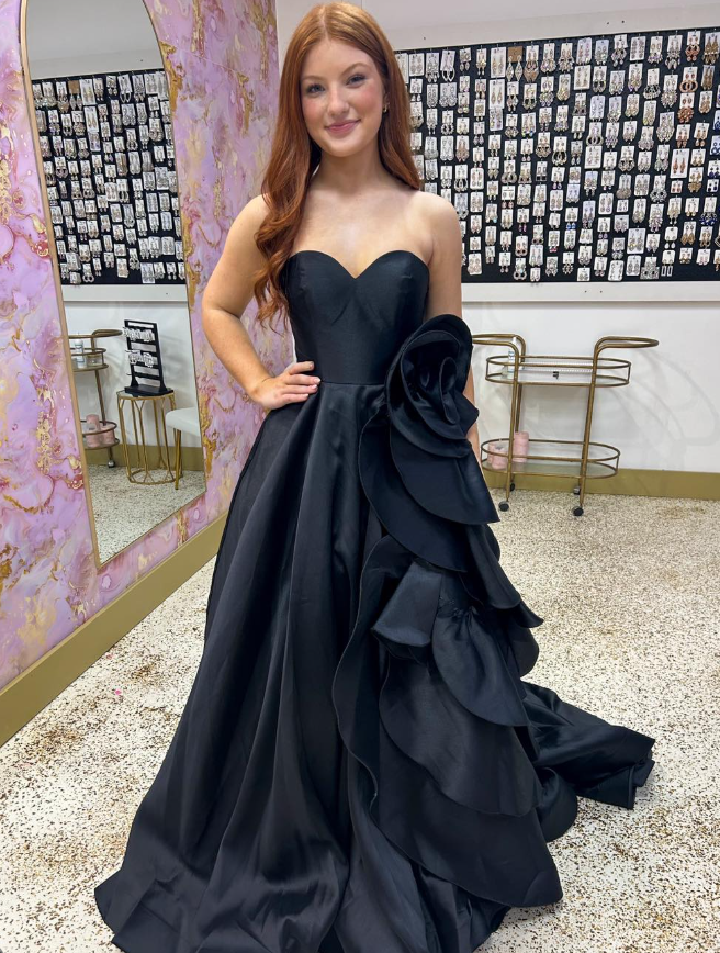 High-class Black A Line Sweetheart Neck Satin Long Prom Dress Evening Dress SH6813