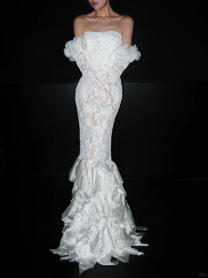 Chic Mermaid Sweetheart Neck White Lace Ruffle Satin Long Wedding Dress SH8924