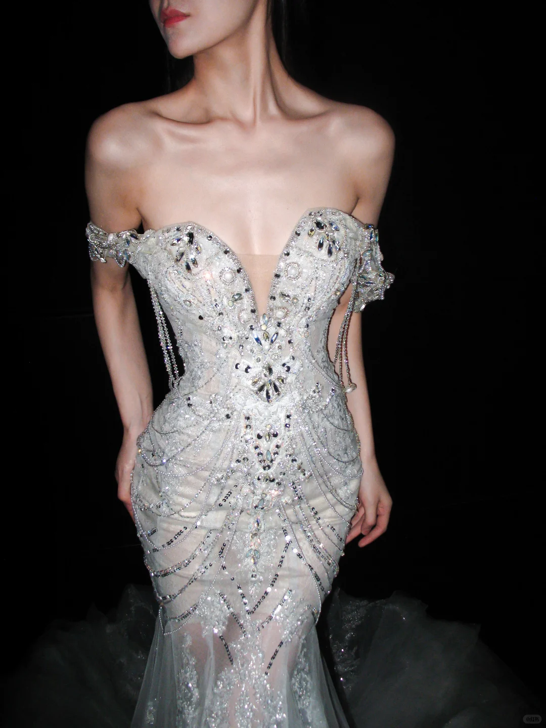 Glamorous Mermaid Off the Shoulder Shiny Rhinestone Tulle Long Train Wedding Dress SH8899