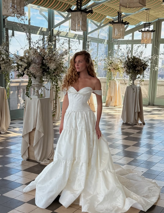 Simple Sweet Ball Gown Off the Shoulder White Long Wedding Dress SH5452