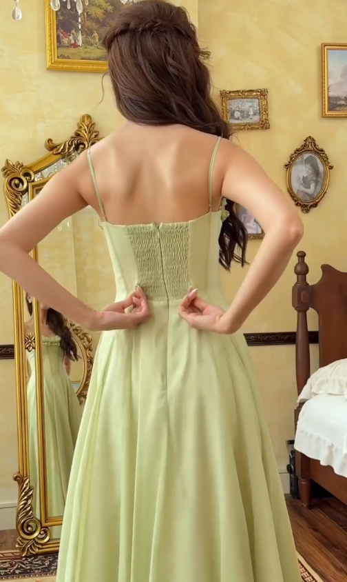 Green A Line Spaghetti Strap Chiffon Long Prom Dress Outfits SH4778