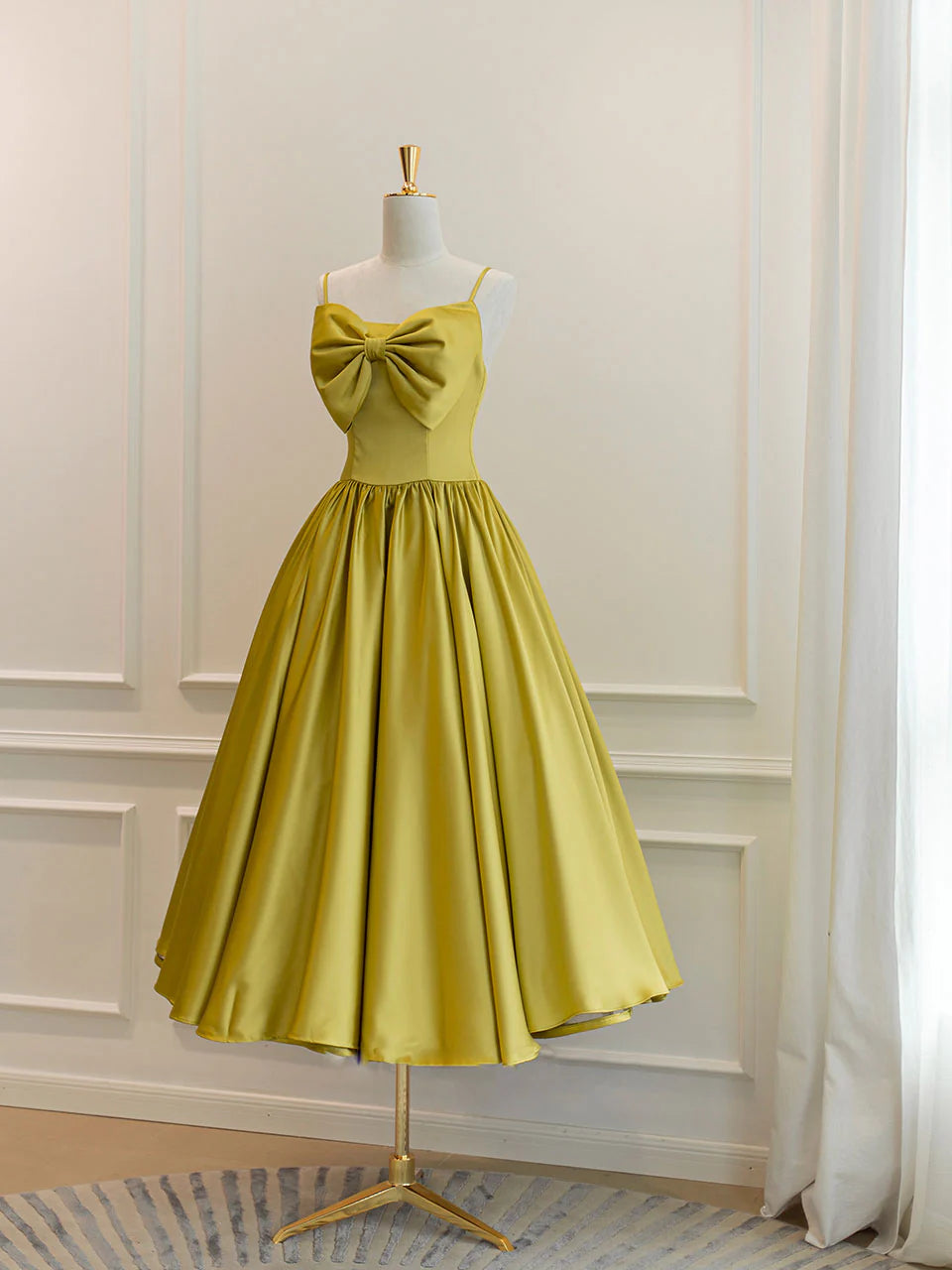 Simple Spaghetti Strap Bow Yellow Satin Tea Length Homecoming Dress SH1742