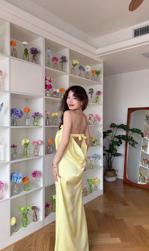 Simple Yellow Bow Mermaid Strapless Satin Open Back Prom Dress Wedding Guest Dress SH4557