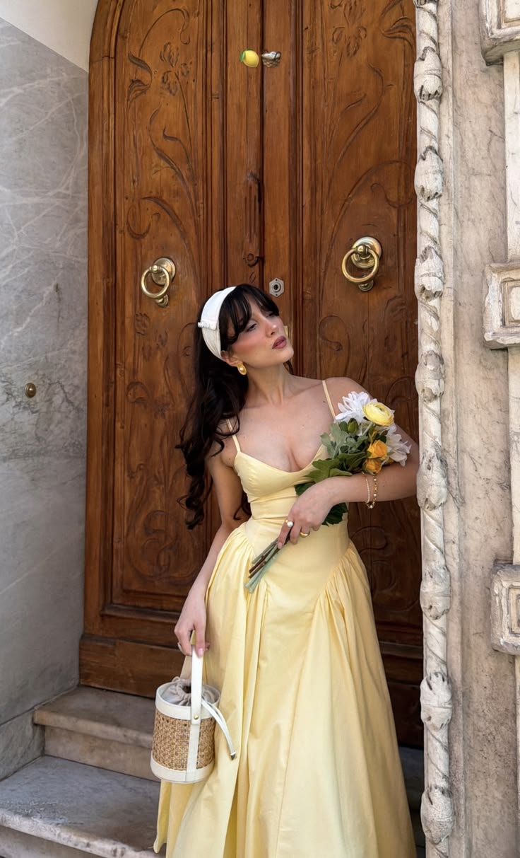 Simple Yellow A Line Spaghetti Strap Satin Long Prom Dress Outfits SH6735