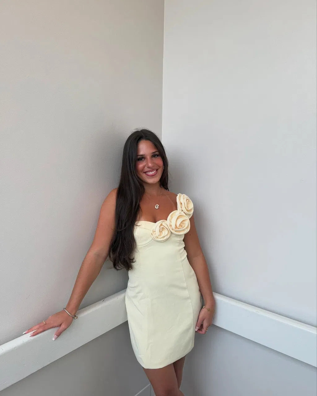 Fashionable Sheath One Shoulder Yellow Short Homecoming Dress with 3D Flowers SH7827