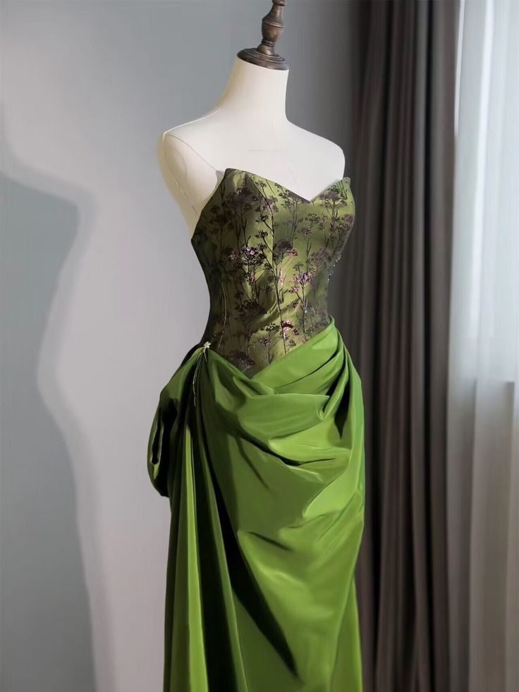 A Line Sweetheart Neck Embroidery Satin Long Prom Dress Evening Dress SH1804